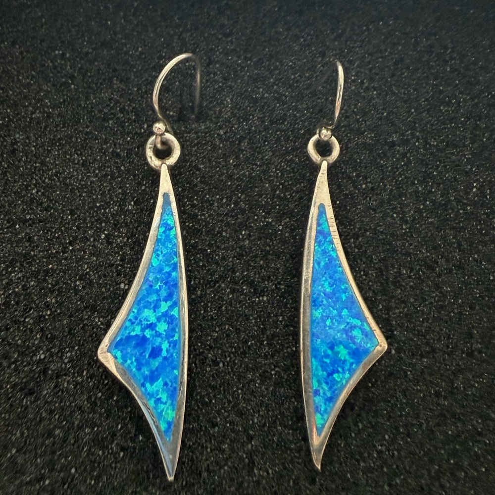 Village Silversmith Sterling Silver 925 Opal Stone Modern Curved Dangle Earrings - Picture 3 of 5